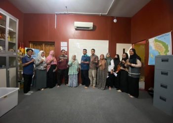 Pemberian Tali Asih Untuk Mahasiswa Yang Mengalami Kemalangan
